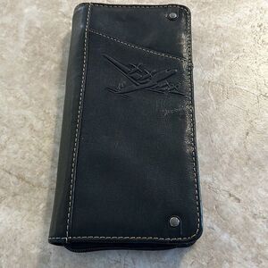 FOSSIL Leather Passport Wallet